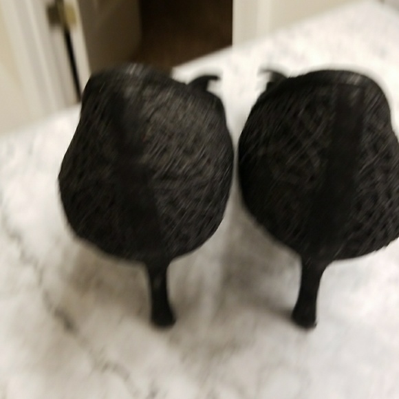 Shoes - Picture 3 of 4